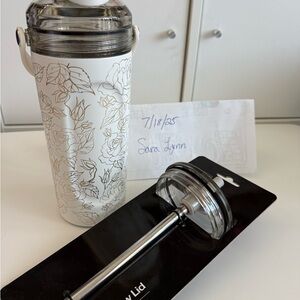 BRUMATE: Enchanted Rose Multishaker with straw lid